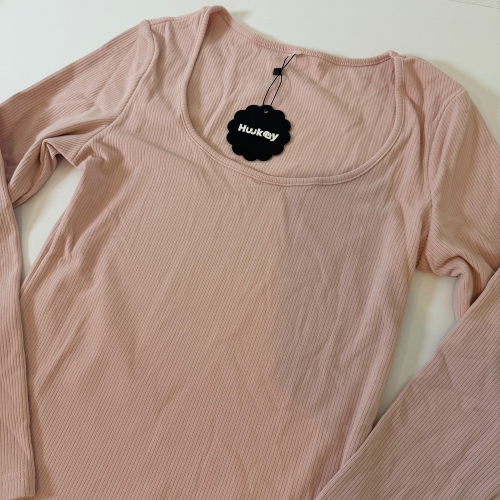 Huukey Womens Ribbed Long Sleeve Scoop Neck Top Blush Pink Size Medium NWT